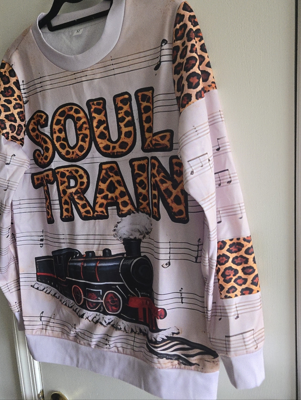 🚂LOVE ❤️ PEACE✌️ & SOULLLLLLLL🚂🚂Crew neck graphic SOUL TRAIN Sweatshirt🚂